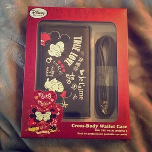 Disney Crossbody Wallet Case